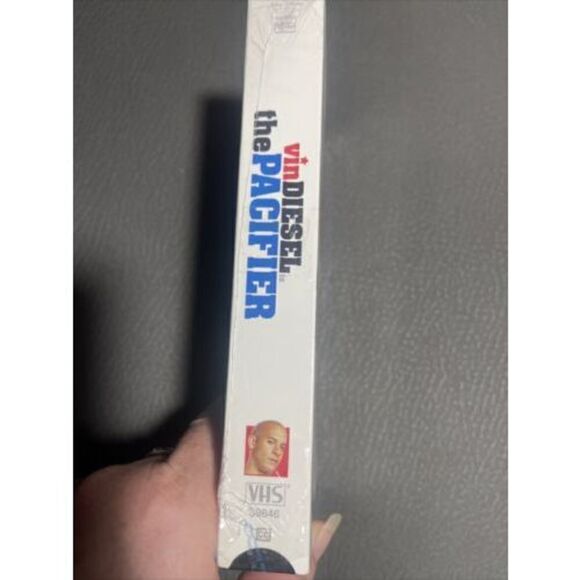 Walt Disney - The Pacifier 2005 VHS Vin Diesel - Hard To Find - Rare - Picture 4 of 9